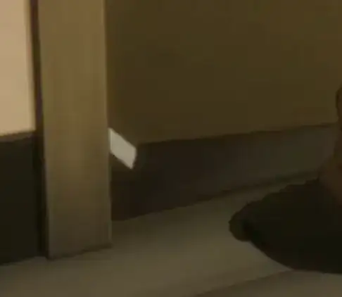 piece of paper falling when door is opened, scene from: death note