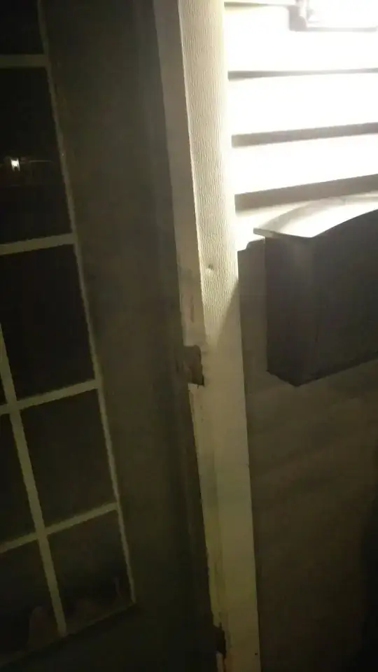 Here is the whole length of the cord. It's in the garage of a house I recently purchased, built in 1982.