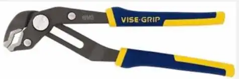 Home setup with inverter and battery storage