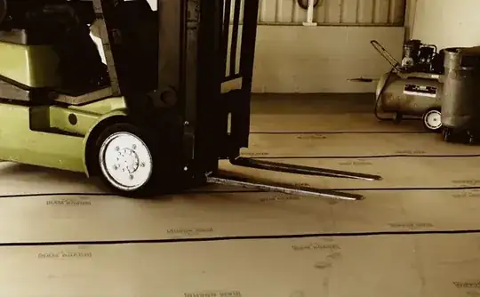 hole saw with larger side holes