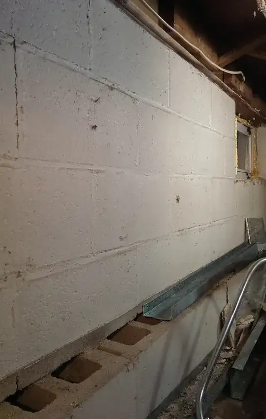 Regalo 4 in 1 Configurable Metal Play Yard