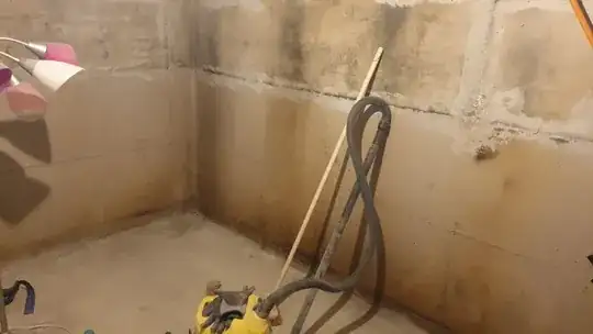 Remarkable dark spots on the coating, probably from oil spray?