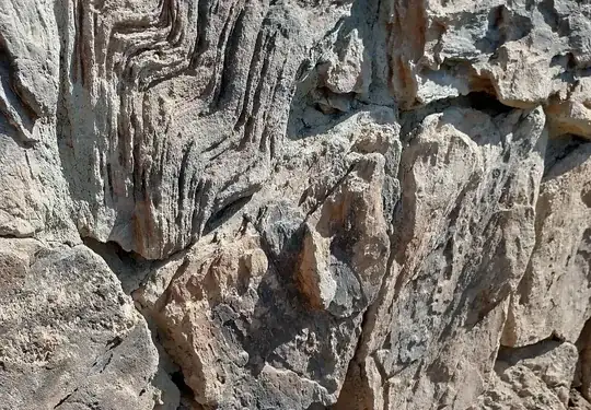 facade is free of holes or openings leading to inside of wall