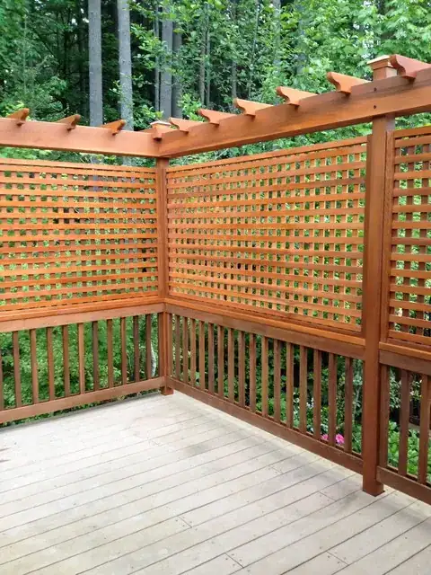https://www.houzz.com.au/photo/15804797-custom-trellis-railing-deck-seattle
