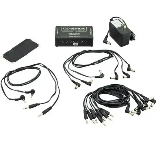 2-bars in 4/4 time, beginning in C major with C-D-E-C | A# A D# D