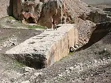 Unnamed monolith (1,242&nbsp;t)