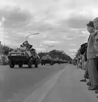 Bundesarchiv B 145 Bild-F010413-0001, Lübeck, Jubiläum BGS, Parade (visible vehicles are Mowag MR 8s)