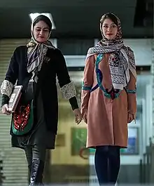 Image 170Islamic dress incorporating Western influences, fashionable from 2011 to 2018 (from 2010s in fashion)