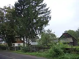 Old house at the edge of Comănești (September 2010)