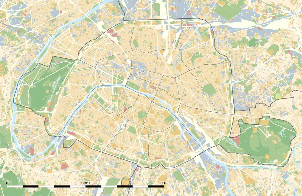 Brasserie Lipp is located in Paris
