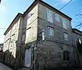Side facade of the Vaamonde house