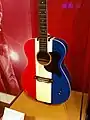 Silvertone model 1219 Buck Owens "American" (1971) by Harmony