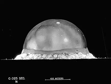 Image 21The atomic bomb ushered in "Big Science" in physics. (from History of science)