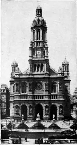 1911 Britannica-Architecture-Sainte-Trinité, Paris.png