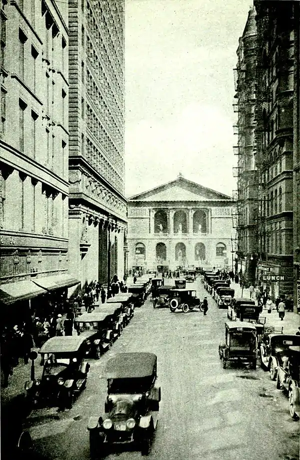 Collier's 1921 Chicago - Adams Street.jpg