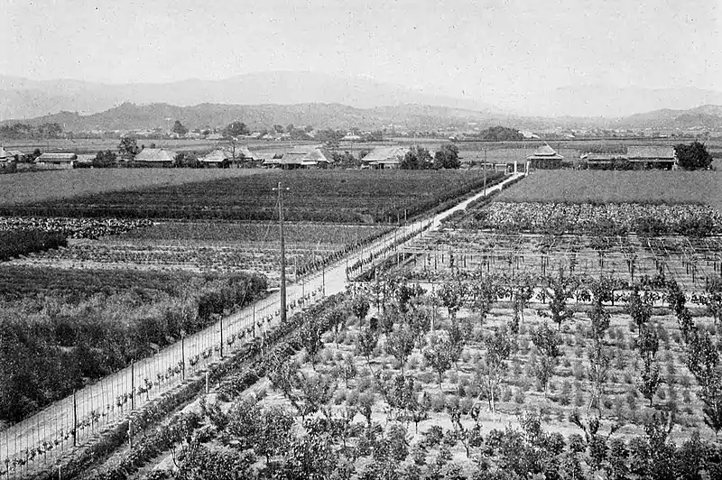 Farmers of forty centuries - station grounds and buildings, Fukuoka Experiment Station, Japan (2).jpg