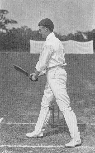 Ranji 1897 page 393 W. Rashleigh cutting.jpg