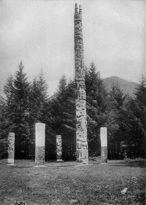 Totems CNE-v1-p154-D.jpg